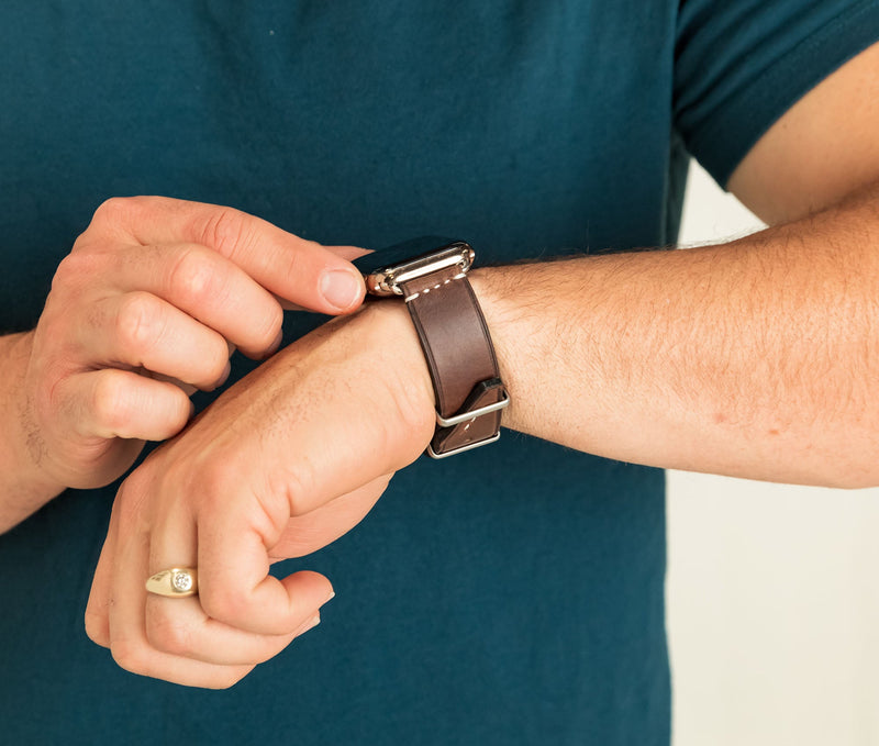 Personalized Full Grain Leather Apple Band - Classic