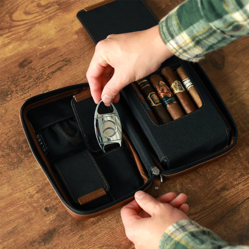 Flint Travel Leather Cigar Case